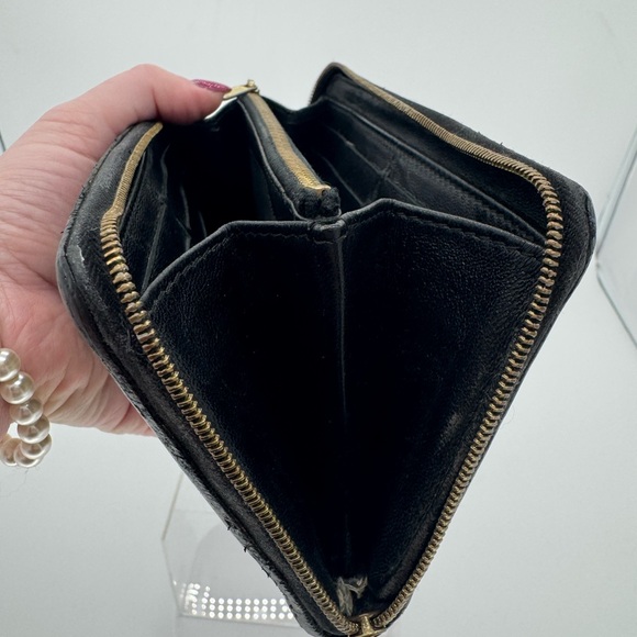 Celine - Collectible Paris Black Leather Zip Around Wallet Gold Carriage Print - Picture 8 of 9